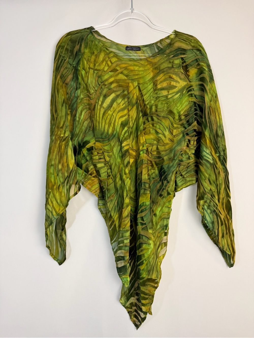 Vintage Linda Sweatt Hand painted 100% Silk Blouse